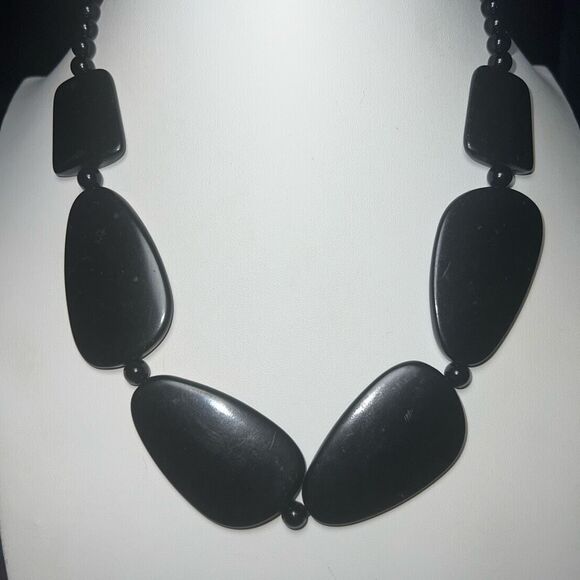 Vintage Modernist Plastic Bead Necklace - Picture 1 of 6